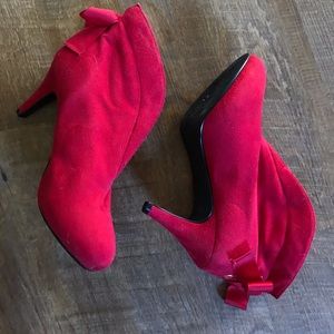 Impo Stretch Red Ankle Boots